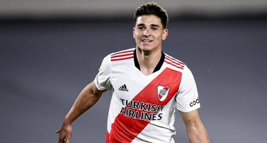 Manchester City le compr&oacute; a River el pase de Juli&aacute;n &Aacute;lvarez