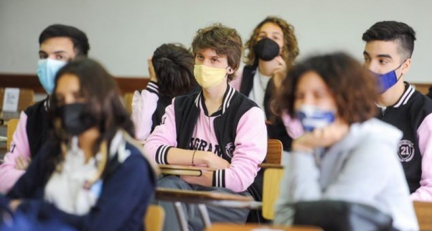 Buscan potenciar la vacunaci&oacute;n para eliminar las burbujas de las aulas