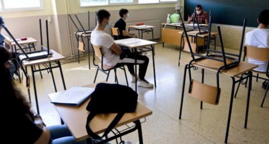 El Gobierno provincial le ofreci&oacute; a los docentes un aumento por encima del 40%
