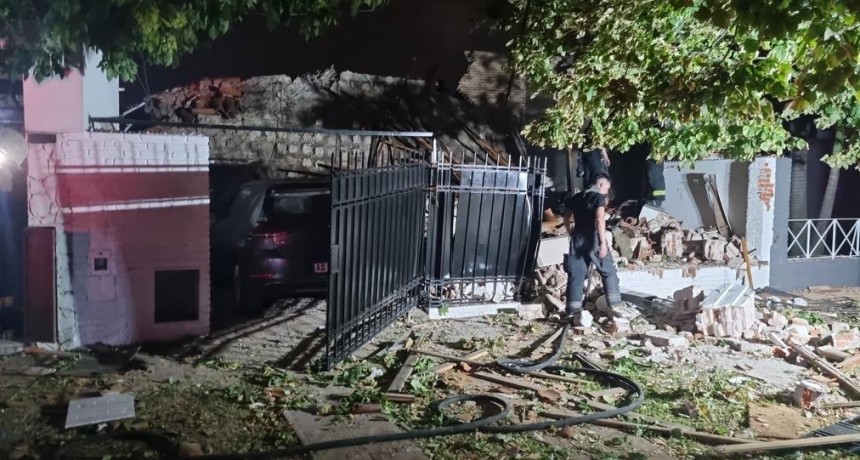 Santa Fe: al menos tres heridos por una explosi&oacute;n por p&eacute;rdida de gas