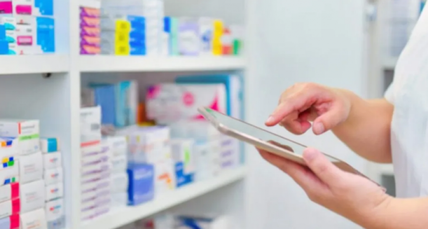 Medicamentos: termina la excepci&oacute;n para "foto recetas" por WhatsApp