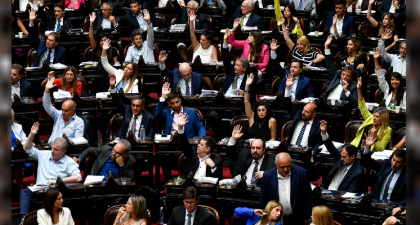 CAY&Oacute; LA LEY &Oacute;MNIBUS &iquest;C&oacute;mo votaron los diputados santafesinos?