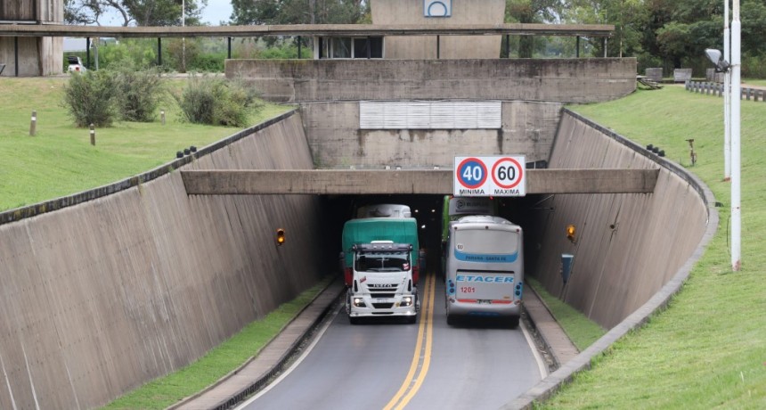 Aument&oacute; la tarifa del T&uacute;nel Subfluvial y cruzar en auto cuesta $1.100