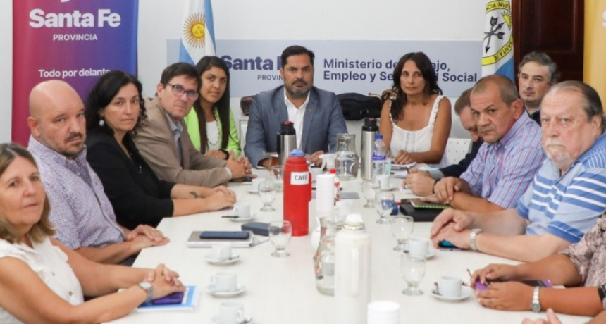 La Provincia hizo una oferta a docentes, los gremios la consideran insuficiente y votar&aacute;n si empiezan las clases