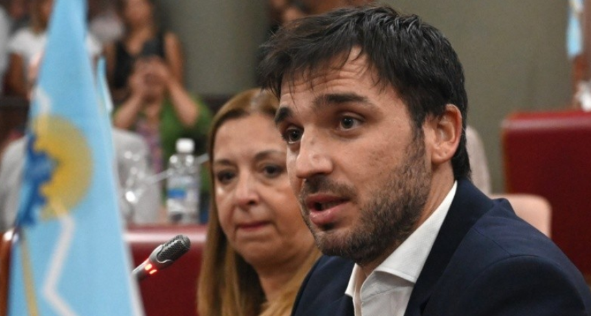 El gobernador de Chubut ir&aacute; a la Justicia en la disputa con Naci&oacute;n por los fondos coparticipables