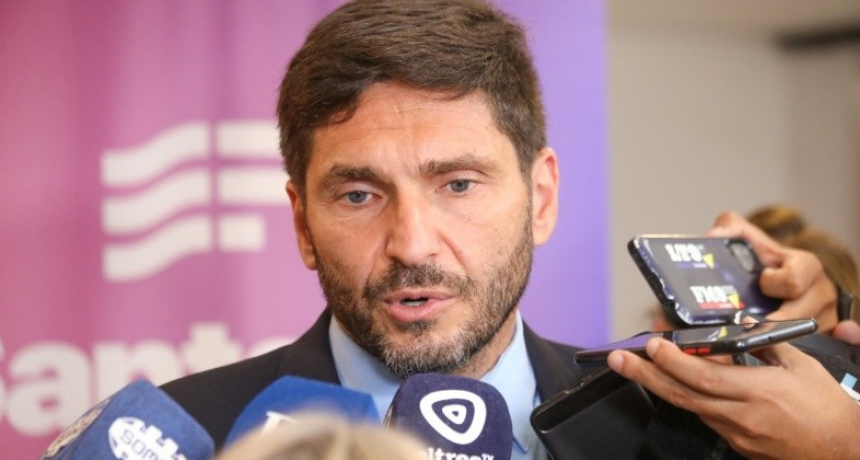 Tras el paro, Pullaro pidi&oacute; a los docentes que vayan a trabajar y defendi&oacute; la oferta salarial del Gobierno