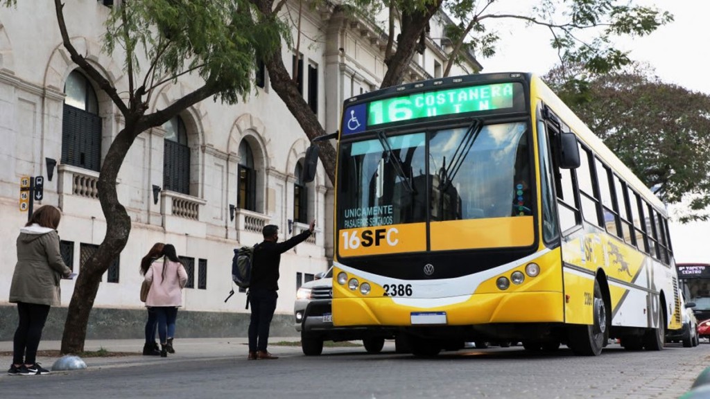 Desde este miércoles rigen los nuevos valores del boleto urbano de colectivos