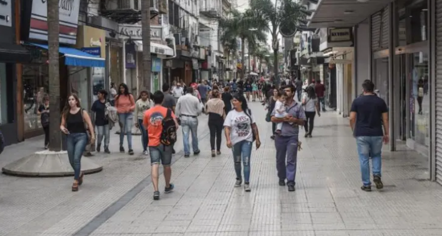 &iquest;C&oacute;mo trabajar&aacute;n los comercios con los feriados de lunes y martes?