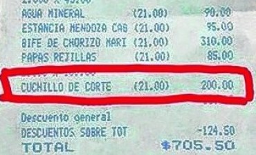 Un restaurante cobra 200 pesos por un cuchillo de corte