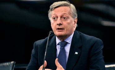 Aranguren dijo que el gas aumentará entre 30 y 40% en abril