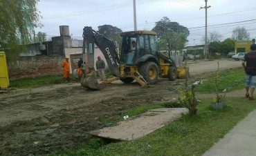 En Alto Verde habilitan pavimento de calle Demetrio G&oacute;mez