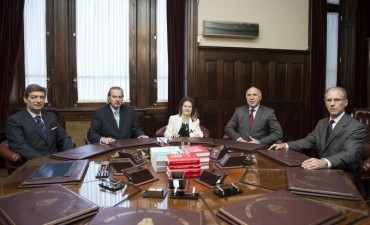 La Corte Suprema resolvi&oacute; que los jueces deben jubilarse a los 75
