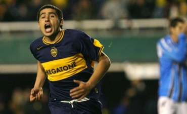 &iquest;Es una locura? Un dirigente le ofreci&oacute; a Riquelme jugar contra River