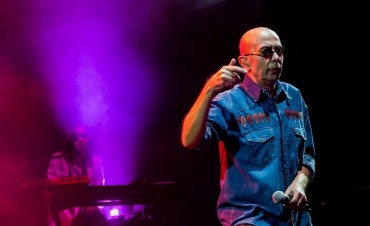 El Indio Solari no volver&aacute; a tocar en vivo en un escenario