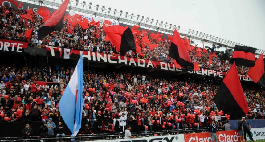 Los socios de Colón deberán tener paga la cuota de marzo para ir el viernes a la cancha