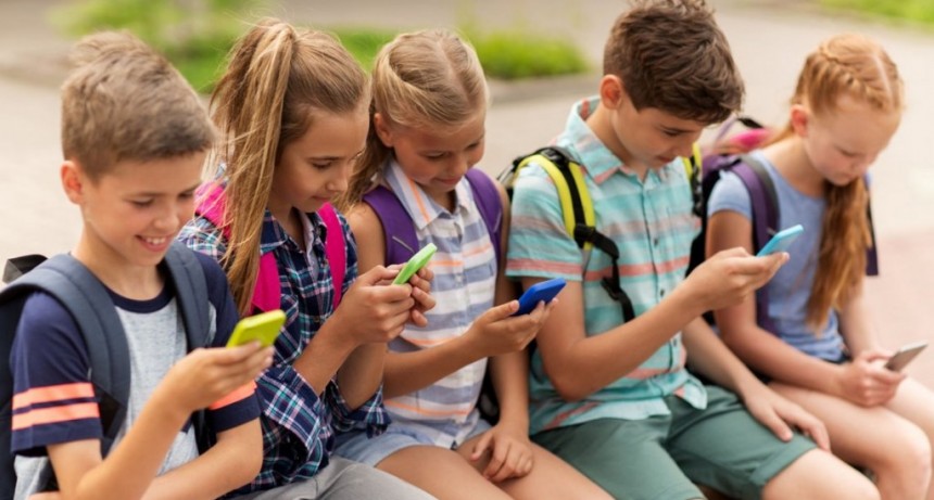 Google lanzó Family Link en Argentina, una app para administrar el uso del celular de los hijos