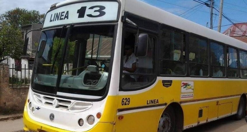 Robaron a tres choferes de la L&iacute;nea 13, uno de ellos fue agredido