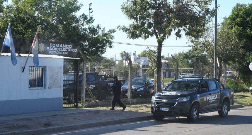 Esc&aacute;ndalo, detuvieron a 22 polic&iacute;as acusados de m&uacute;ltiples delitos