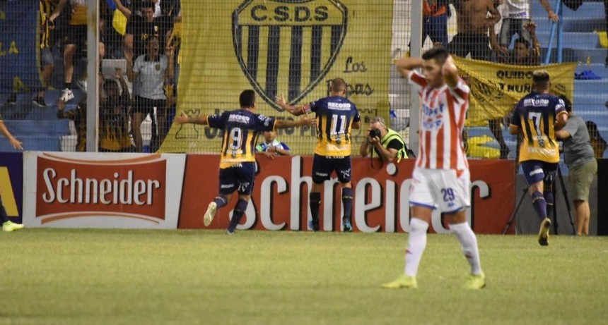 Uni&oacute;n fue eliminado de la Copa Argentina por Dock Sud