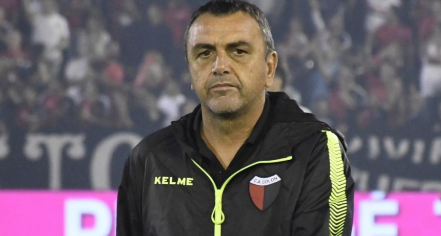 Osella renunci&oacute; como DT de Col&oacute;n