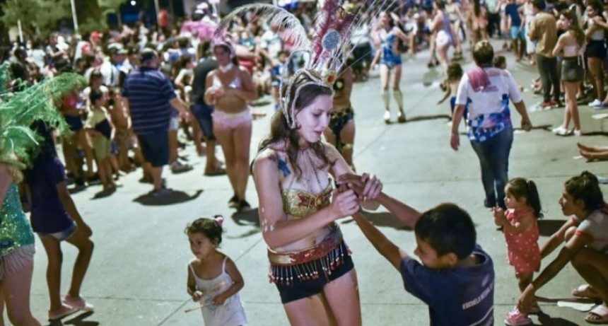 Carnavales en los Barrios, una propuesta que tendr&aacute; continuidad