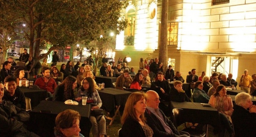 Domingos en La Casa de la Cultura de Santa Fe