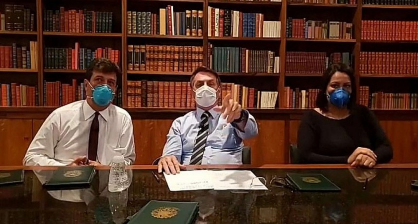 Coronavirus: Jair Bolsonaro se someti&oacute; a un examen