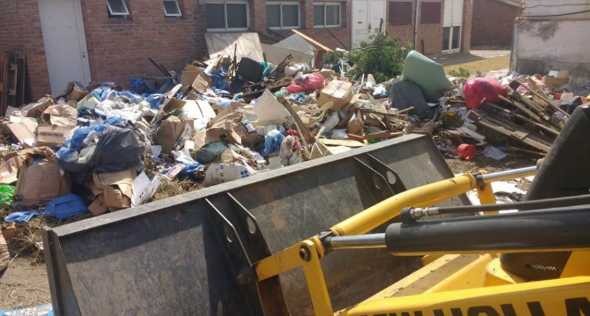 La Municipalidad colabora en la limpieza del viejo Hospital Iturraspe