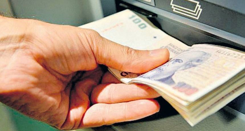 Jubilados: d&oacute;nde llamar por la tarjeta de d&eacute;bito?