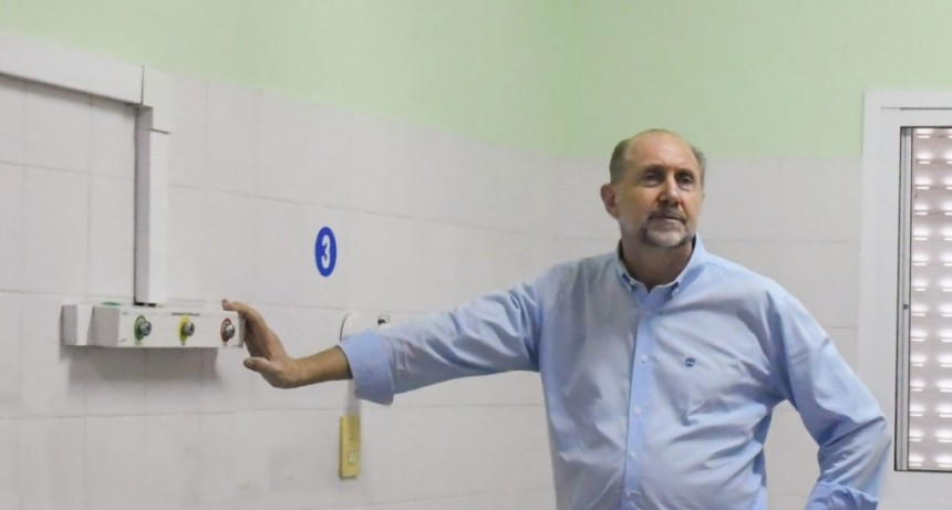 Perotti recorri&oacute; las obras del ex Hospital Iturraspe