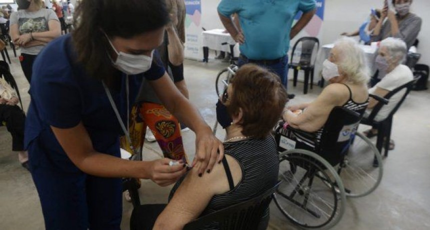 Cu&aacute;ntas y cu&aacute;les son las vacunas contra el Covid que llegaron a Santa Fe