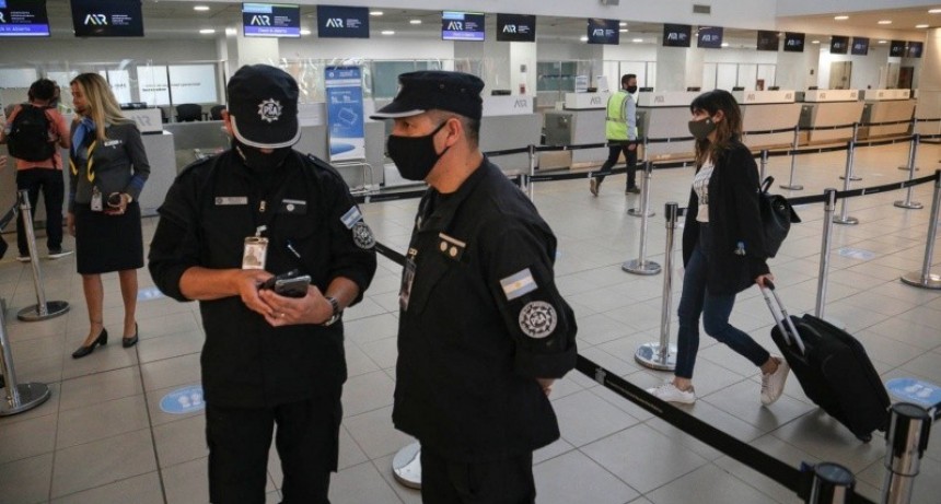 Nuevas restricciones por el coronavirus: suspenden todos los vuelos de Brasil, Chile y M&eacute;xico