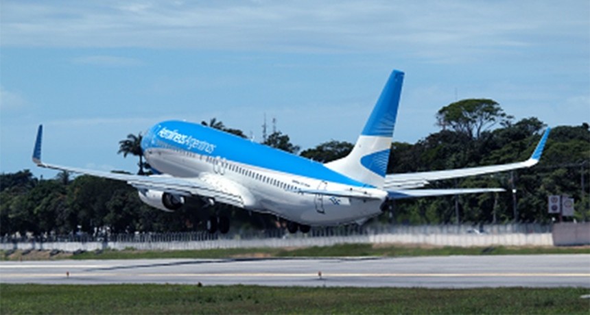 Aerol&iacute;neas cancel&oacute; vuelos a M&eacute;xico, Brasil y Chile hasta el 9 de abril