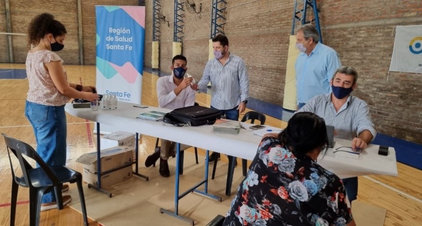 Castell&oacute;: &ldquo;Seguimos poniendo al Estado a disposici&oacute;n de los vecinos&rdquo;
