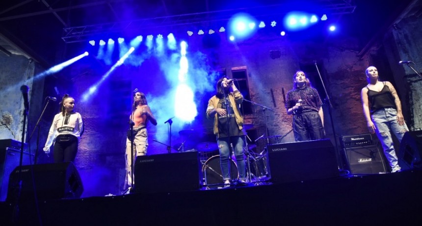 Reabri&oacute; el Mercado Progreso: un gran patio para la cultura santafesina