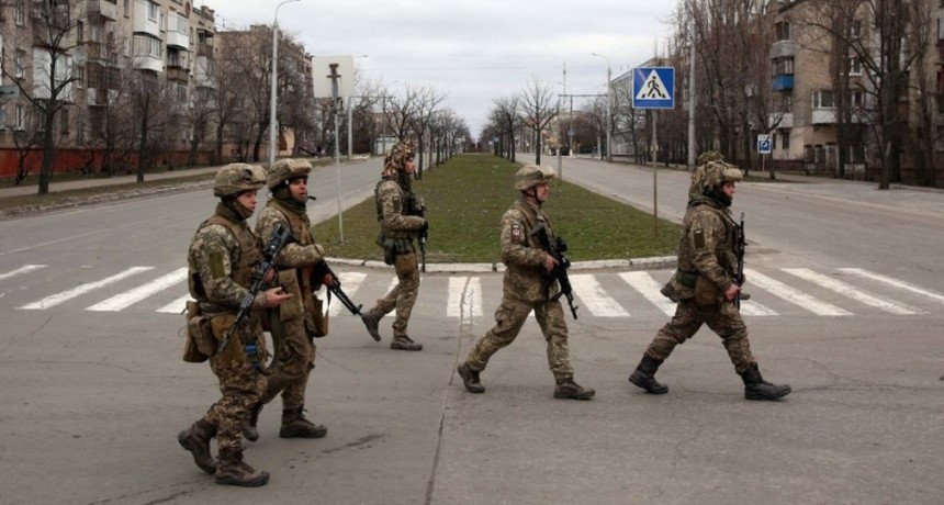 Rusia y Ucrania retoman el diálogo, pero siguen los combates