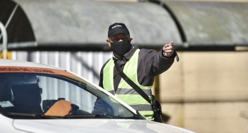 Trabajos de se&ntilde;alizaci&oacute;n vial en pasaje Paraguay