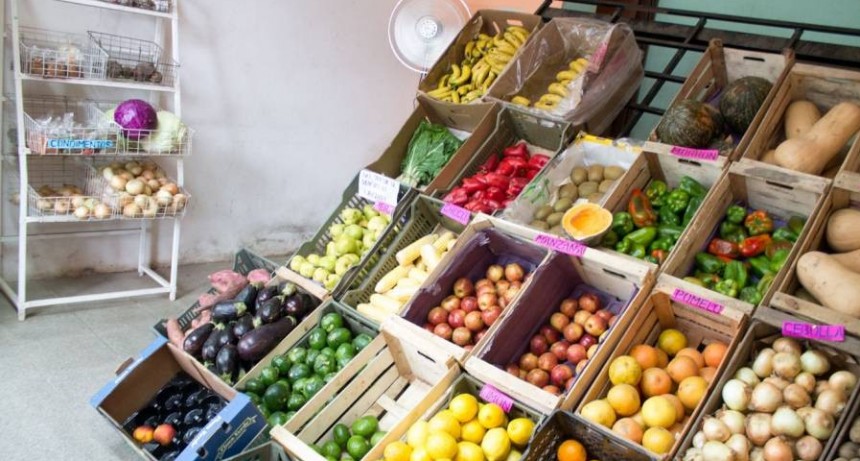 Inflaci&oacute;n: frutas y la ensalada mixta lideraron los aumentos