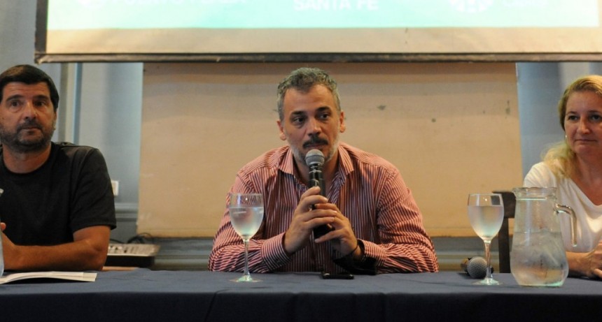 La Municipalidad present&oacute; la Media Marat&oacute;n Santa Fe Capital