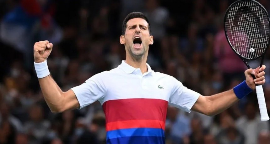 Novak Djokovic podr&aacute; jugar Roland Garros sin estar vacunado