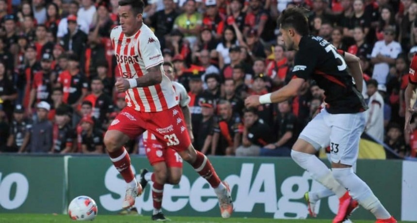 Col&oacute;n y Uni&oacute;n empataron un cl&aacute;sico repleto de pol&eacute;micas en la Copa Liga Profesional