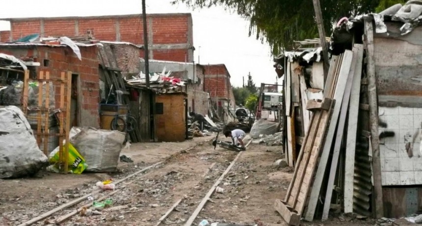 La pobreza fue del 37,3% en el segundo semestre de 2021