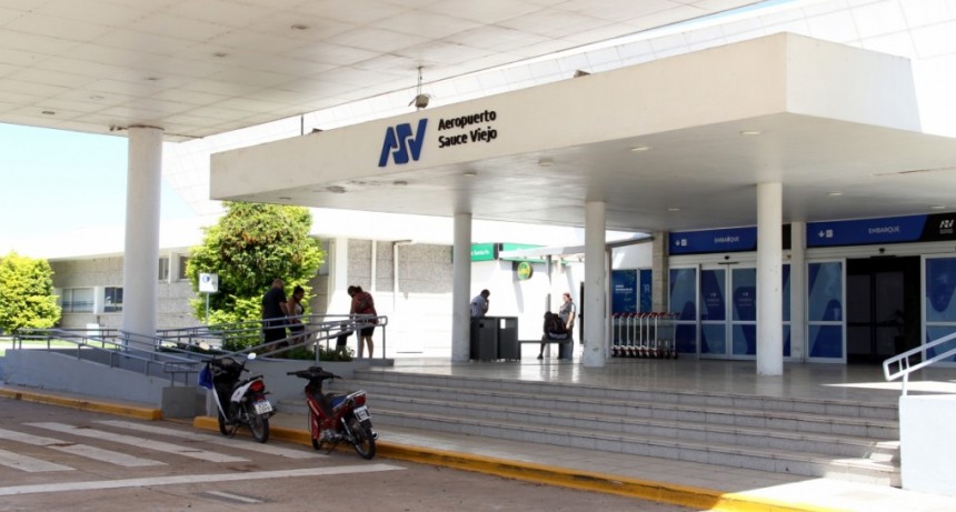 En abril, el aeropuerto de Sauce Viejo sumar&aacute; el vuelo de la tarde