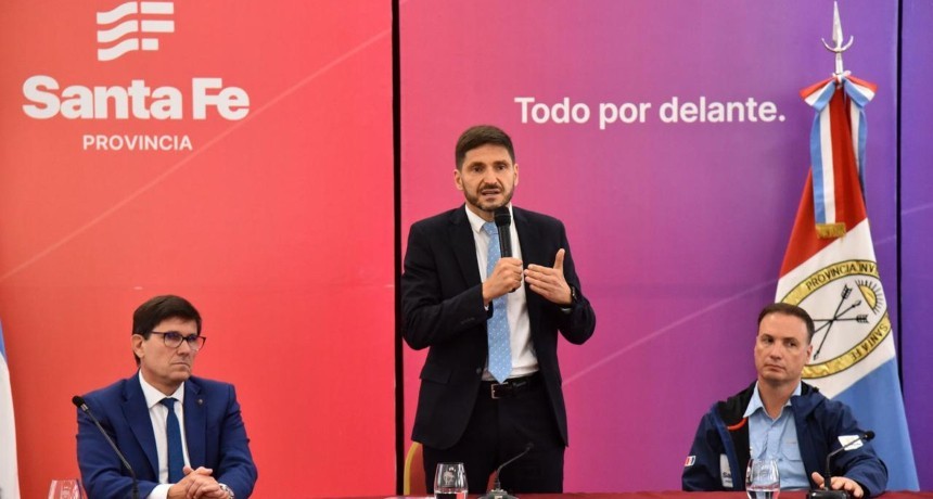 Maximiliano Pullaro present&oacute; el Programa Abre Escuelas