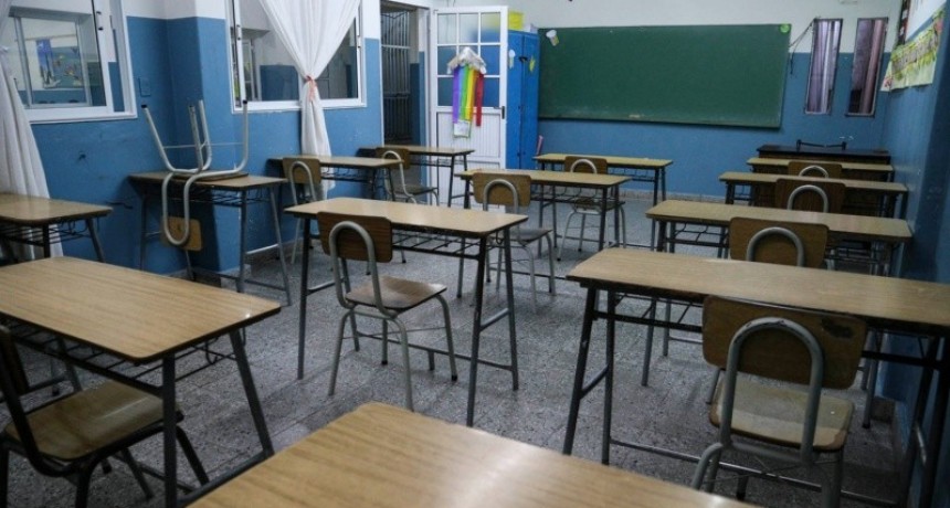 Paro docente, cap&iacute;tulo II: escuelas p&uacute;blicas y privadas sin clases hasta el lunes