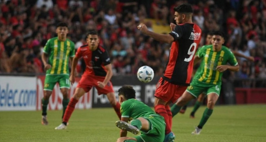 Col&oacute;n se top&oacute; con un iluminado Carranza y empat&oacute; con Aldosivi
