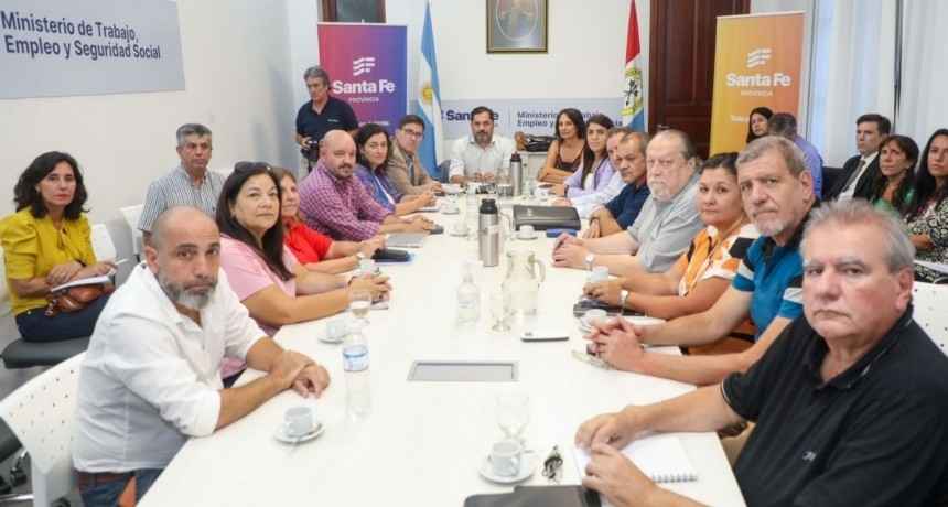 Paritaria: Provincia ofreci&oacute; a los docentes completar un incremento del 52,9% de diciembre a marzo