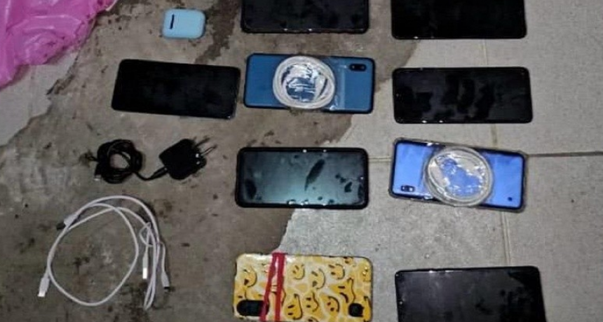 C&aacute;rcel de Coronda: sancionaron a empleado penitenciario por intentar ingresar nueve celulares