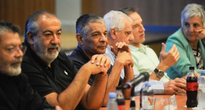 La CGT convoc&oacute; para el 10 de abril el tercer paro nacional contra Milei