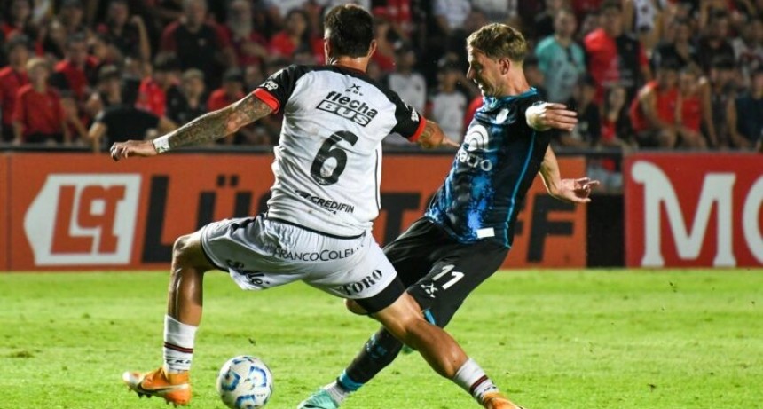 Colón jugó muy mal y se fue silbado 